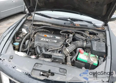 2008 Honda Accord 2.4 Lx-S from USA, damaged, VIN 1HGCS12398A002177